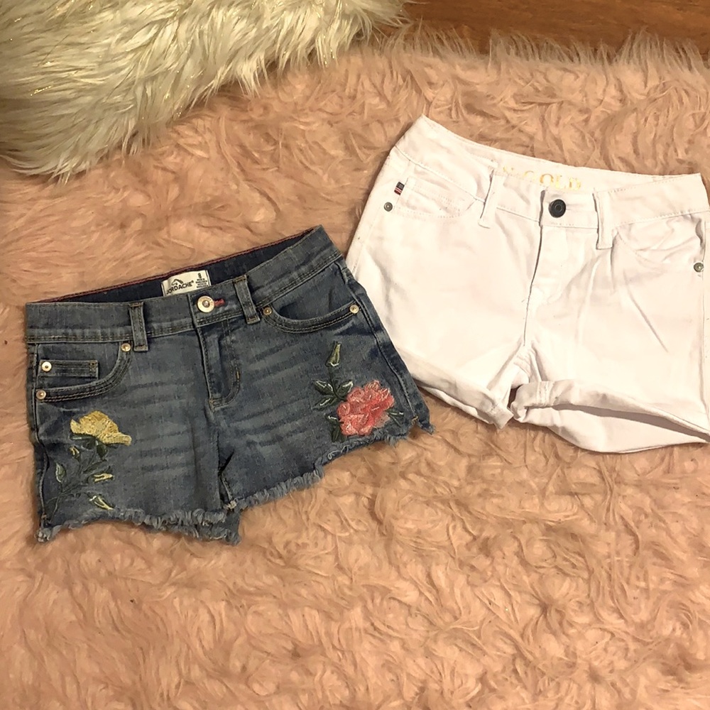 Girls two piece shorts